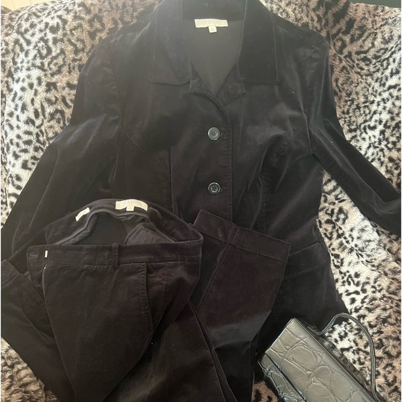 Talbots black women faux suede pantsuit. - Picture 2 of 4